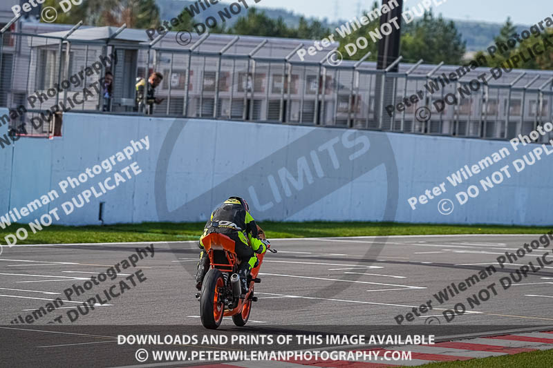donington no limits trackday;donington park photographs;donington trackday photographs;no limits trackdays;peter wileman photography;trackday digital images;trackday photos